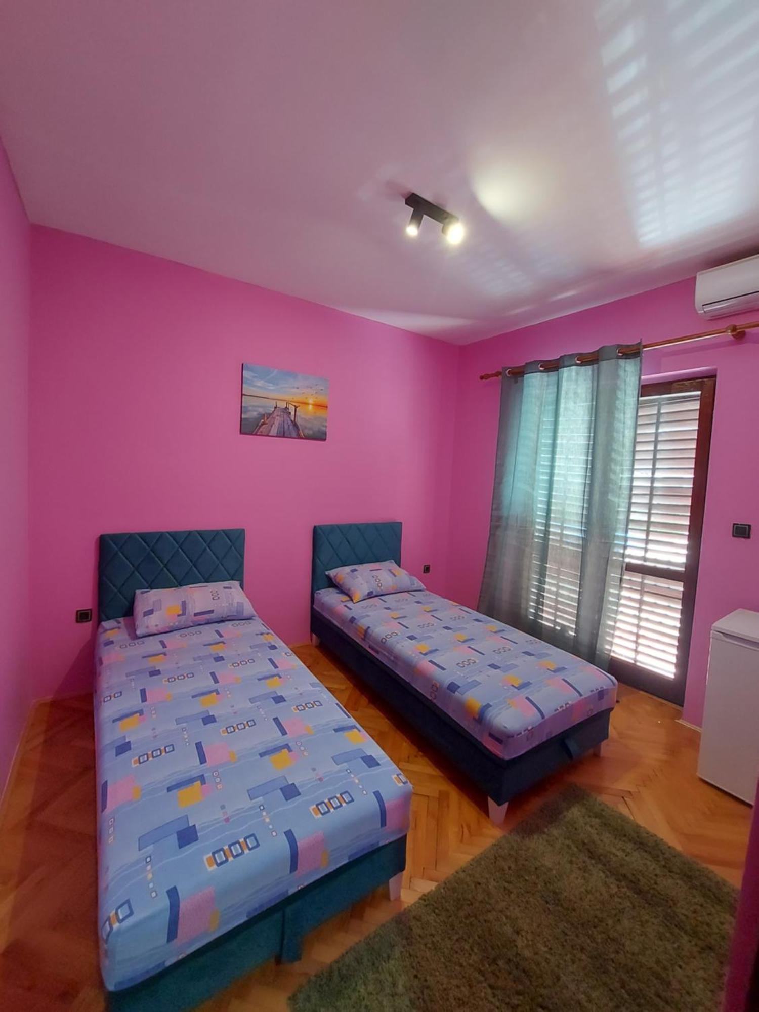 Barcelona Apartments Teodo Esterno foto